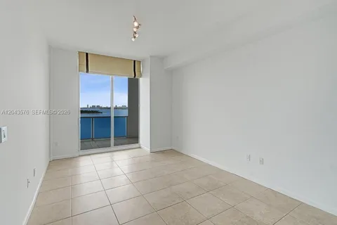 $515,000 | 725 Northeast 22nd Street, Unit 8B, Miami, FL 33137