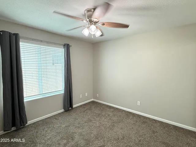 $1,895 | 13617 North 24th Avenue, Phoenix, AZ 85029
