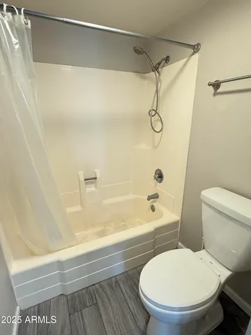 $1,895 | 13617 North 24th Avenue, Phoenix, AZ 85029