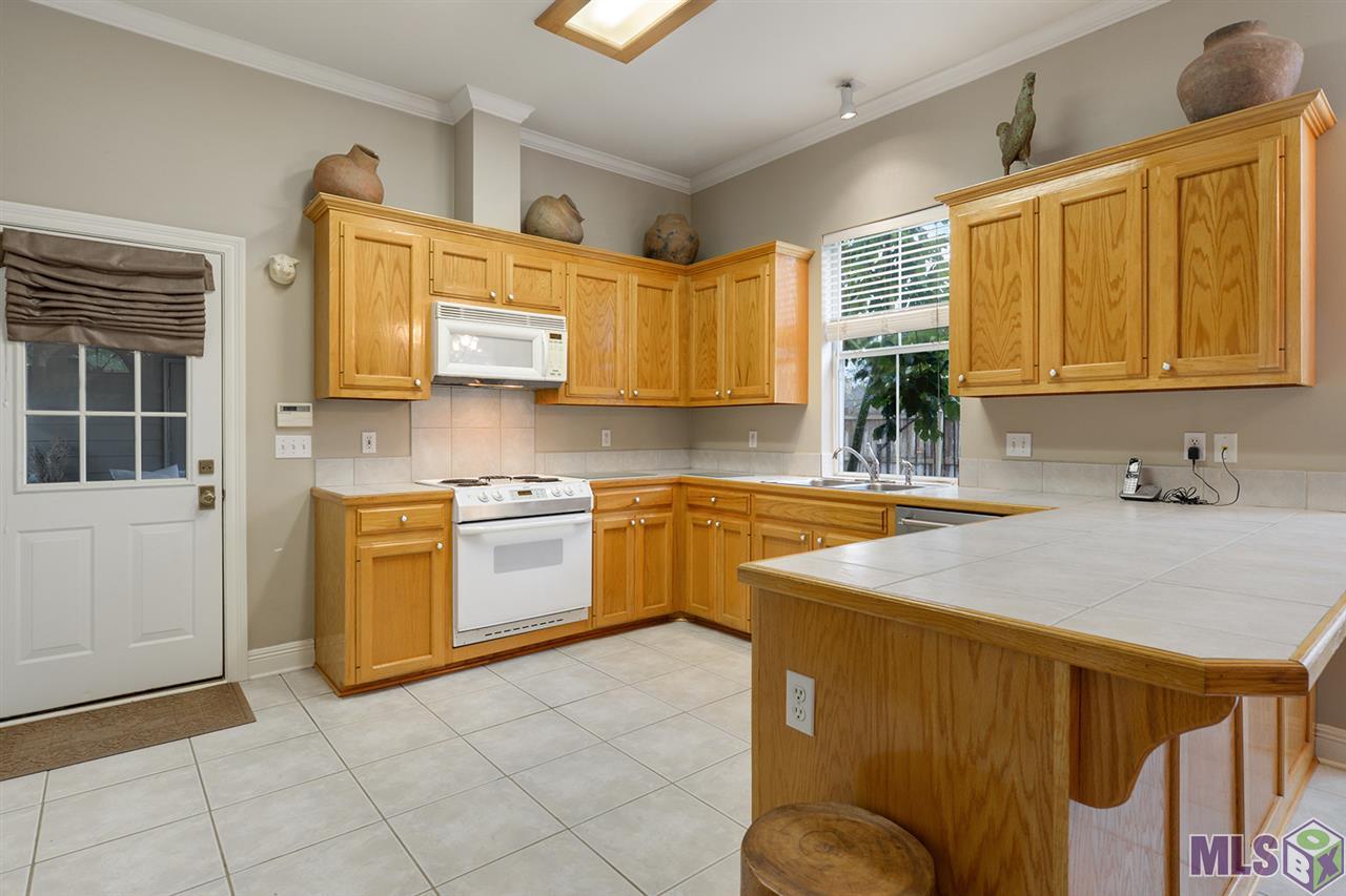 10241 Springdale Avenue Baton Rouge, LA 70810 - Photo 7 of 16 Gallery Image 7