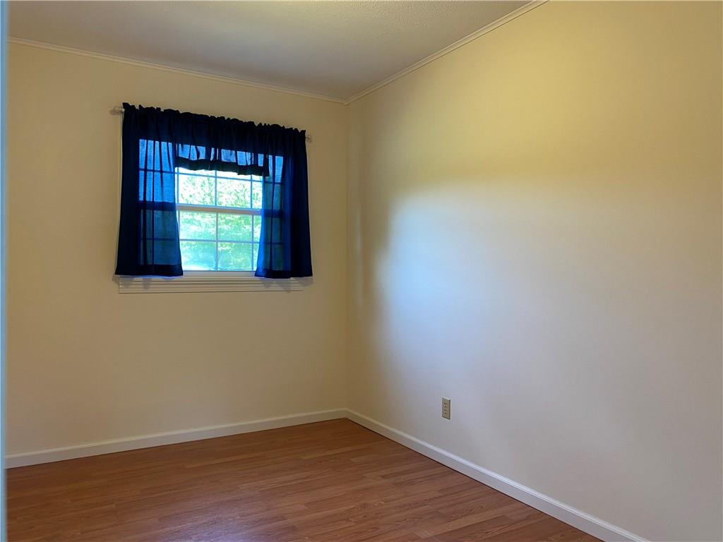 1841 Eastbrook Road New Castle, PA 16101 - Photo 6 of 11