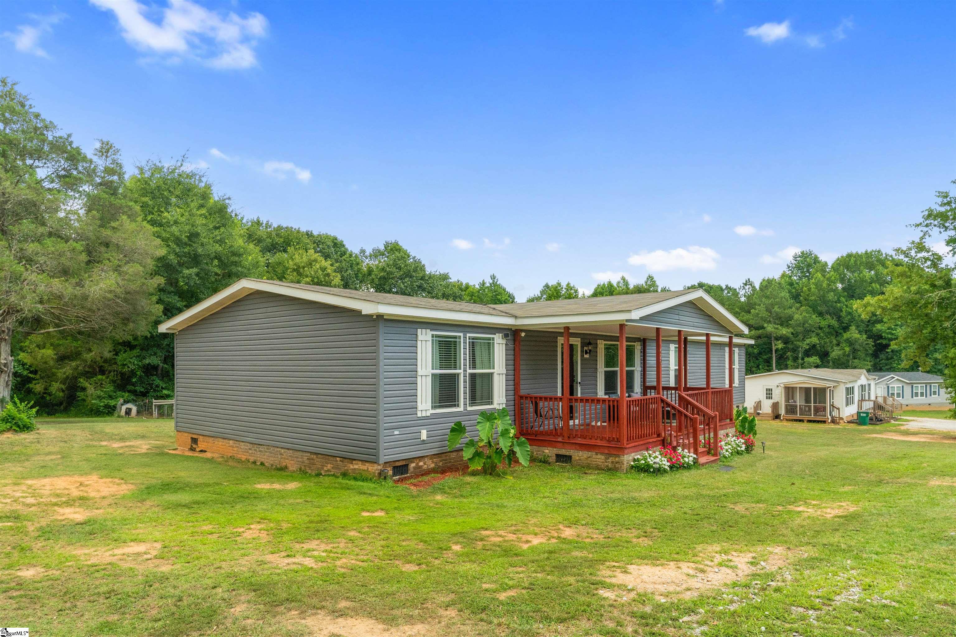 420 Pine Hills Road Woodruff, SC 29388 - Photo 2 of 30