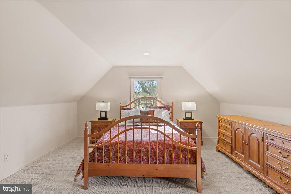 306 Garden Road Oreland, PA 19075 - Photo 26 of 42 Gallery Image 26