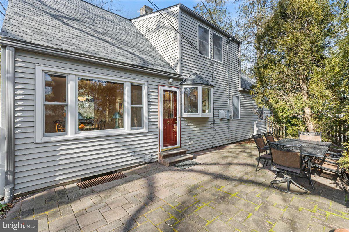 306 Garden Road Oreland, PA 19075 - Photo 35 of 42 Gallery Image 35