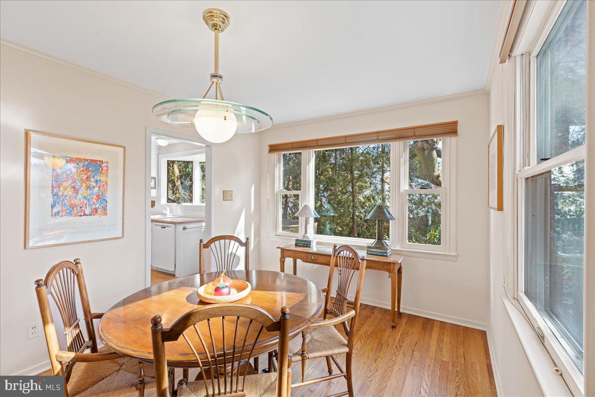 306 Garden Road Oreland, PA 19075 - Photo 10 of 42 Gallery Image 10