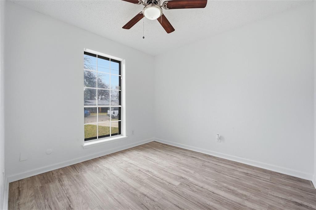 629 Chambers Street Denton, TX 76205 - Photo 14 of 17 Secondary Bedroom 3