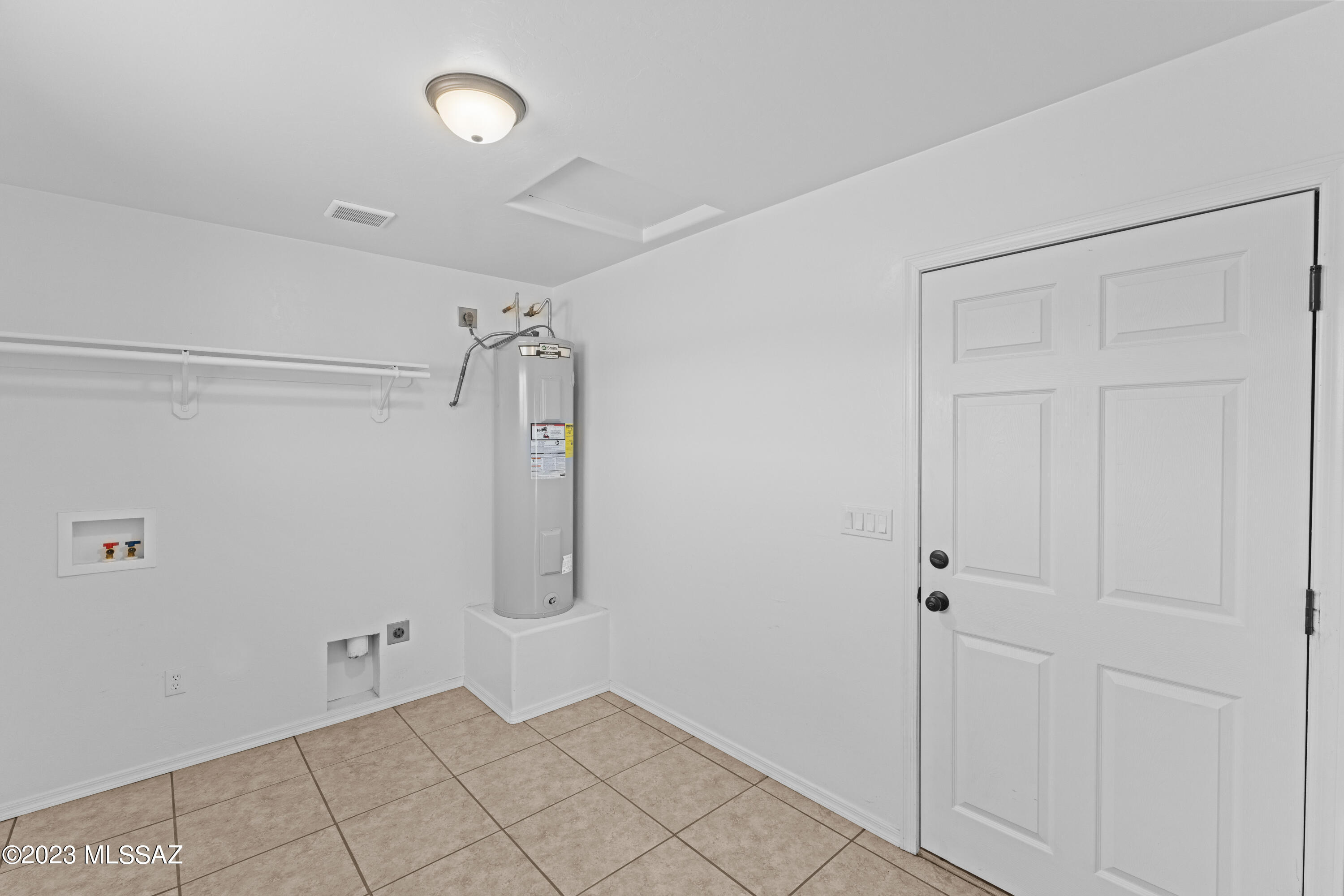 1615 Tonina Court Rio Rico, AZ 85648 - Photo 8 of 28 a view of an empty room