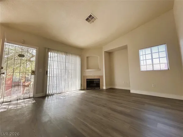 $1,250 | 4730 East Craig Road, Unit 2094, Las Vegas, NV 89115