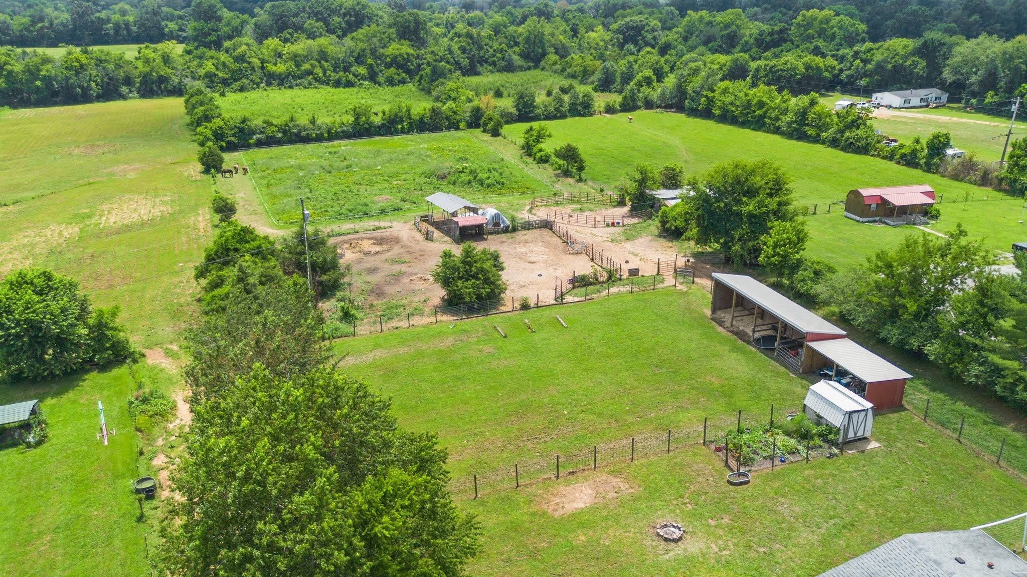 1251 Hazelwood Road Columbia, TN 38401 - Photo 74 of 80