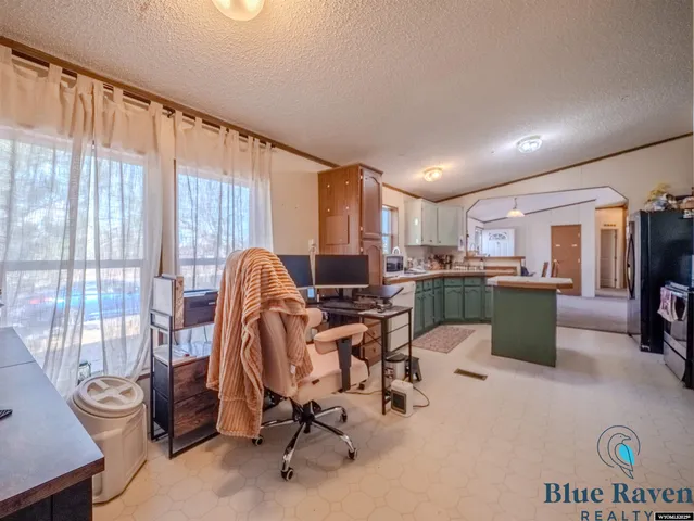 $150,000 | 2065 West Mariposa Parkway, Wheatland, WY 82201