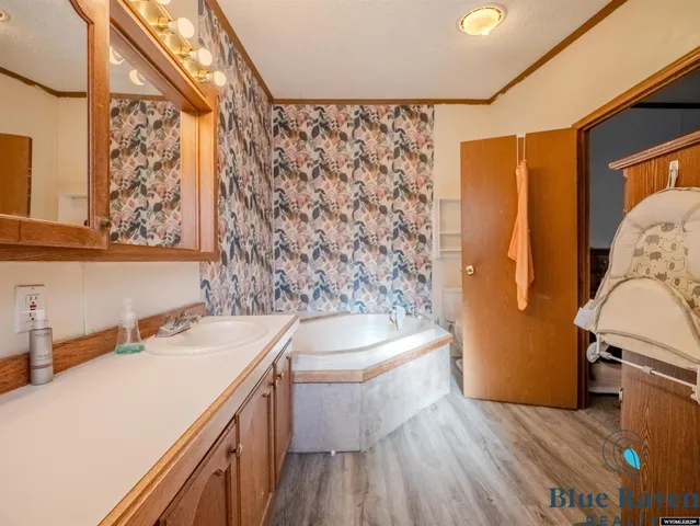 $150,000 | 2065 West Mariposa Parkway, Wheatland, WY 82201