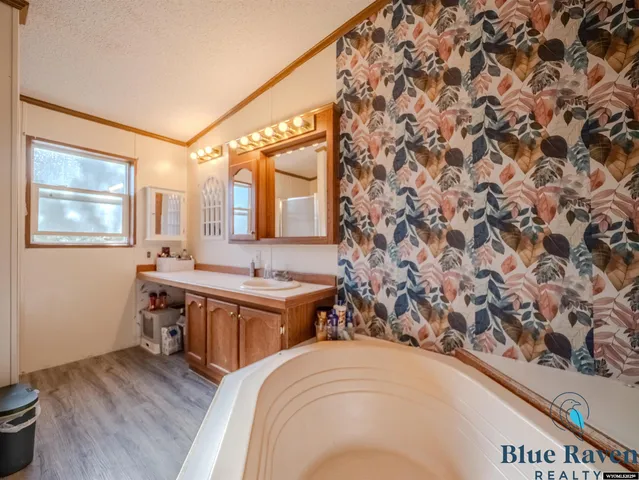 $150,000 | 2065 West Mariposa Parkway, Wheatland, WY 82201