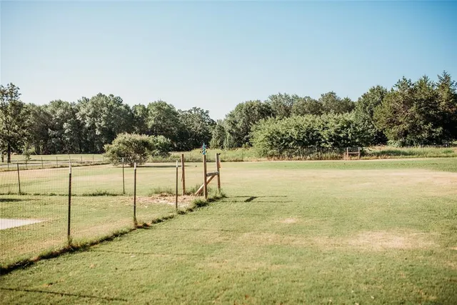 $449,000 | 295 County Road 1451, Bonham, TX 75418