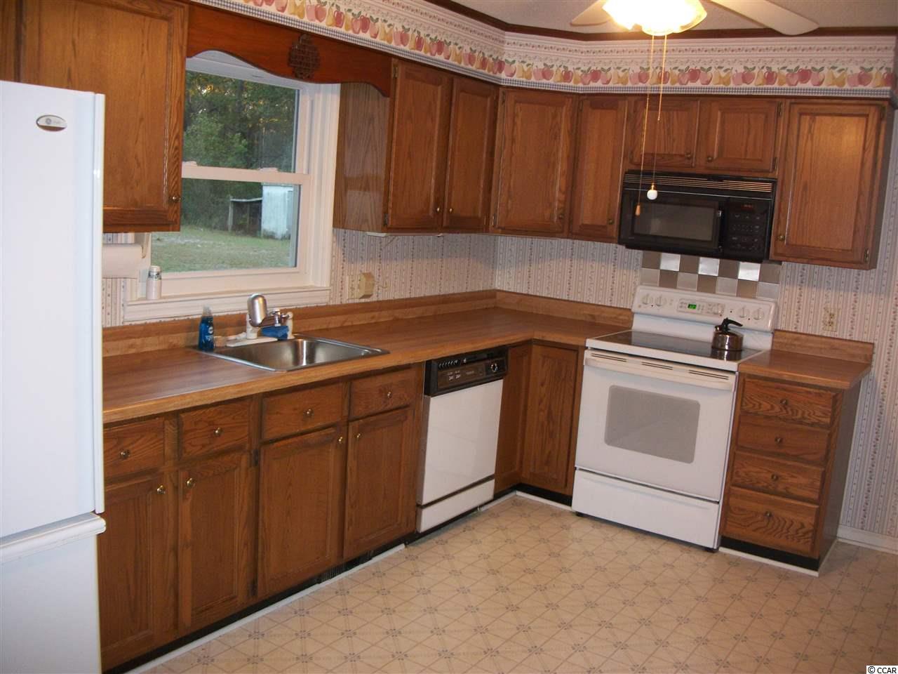413 Helena Street Georgetown, SC 29440 - Photo 9 of 23 Gallery Image 9