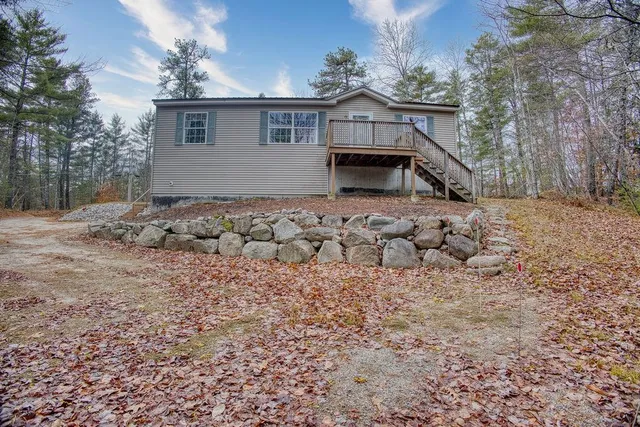 $389,000 | 375 Pine River Road, Effingham, NH 03882