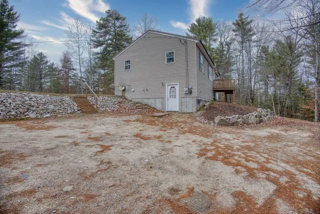 $389,000 | 375 Pine River Road, Effingham, NH 03882