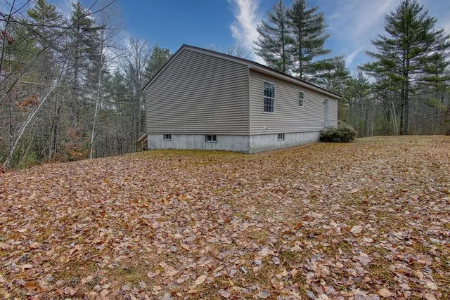 $389,000 | 375 Pine River Road, Effingham, NH 03882