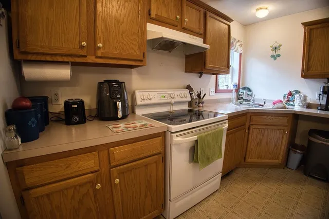 $389,000 | 375 Pine River Road, Effingham, NH 03882