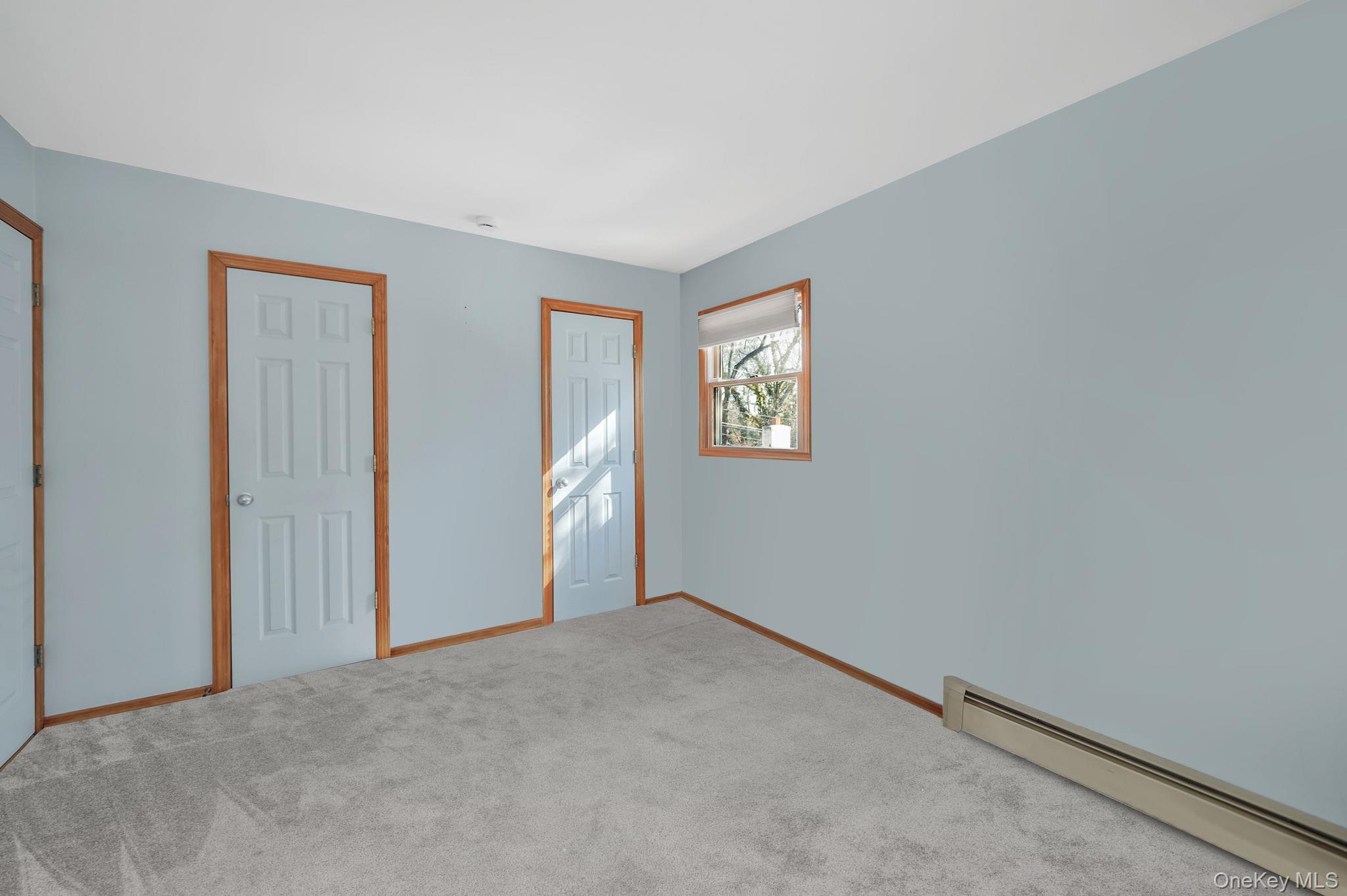 6 Hillside Road Sound Beach, NY 11789 - Photo 22 of 31