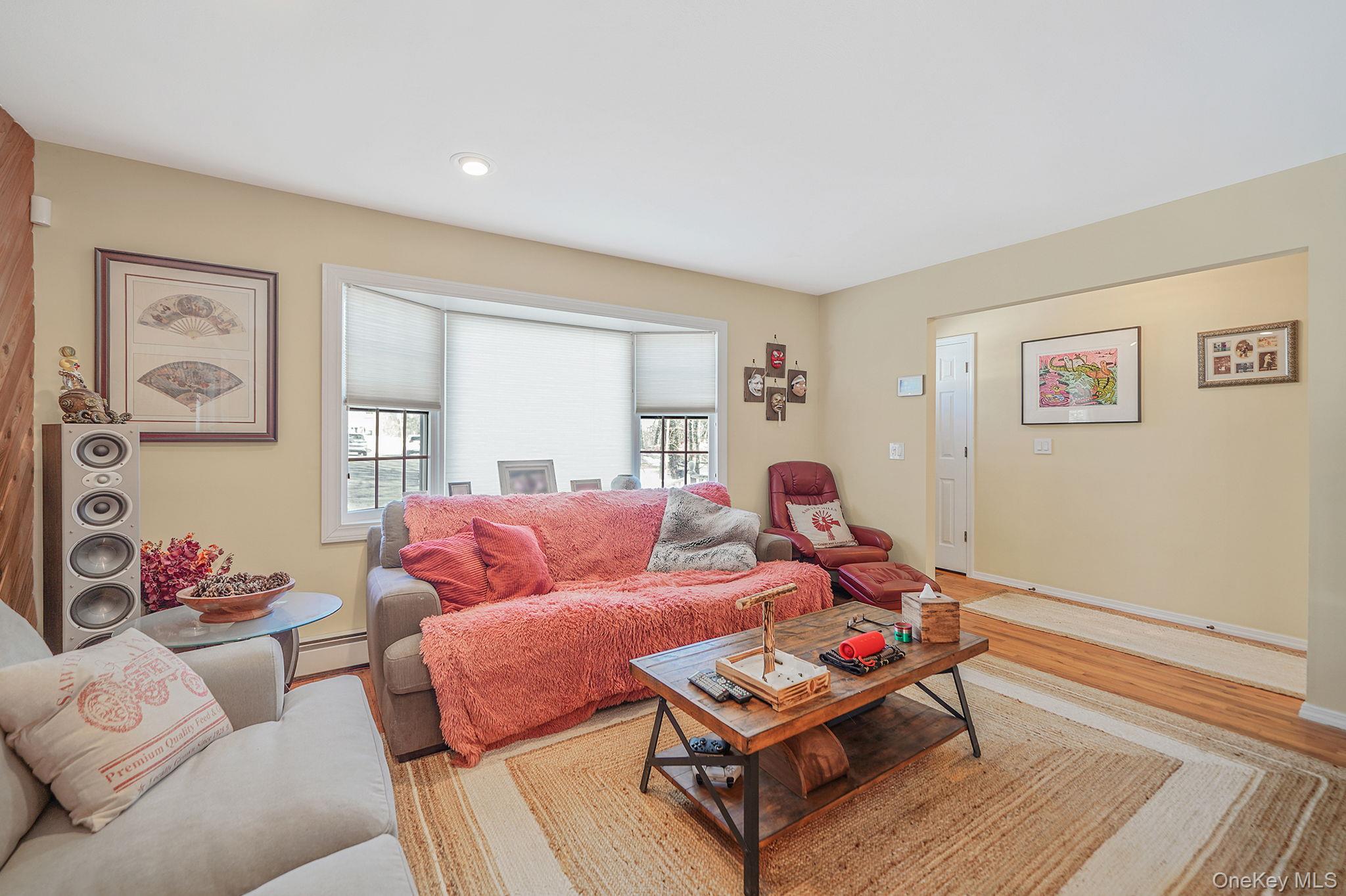 6 Hillside Road Sound Beach, NY 11789 - Photo 8 of 31