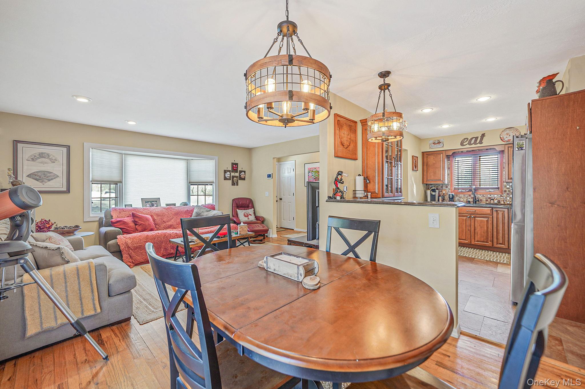 6 Hillside Road Sound Beach, NY 11789 - Photo 10 of 31