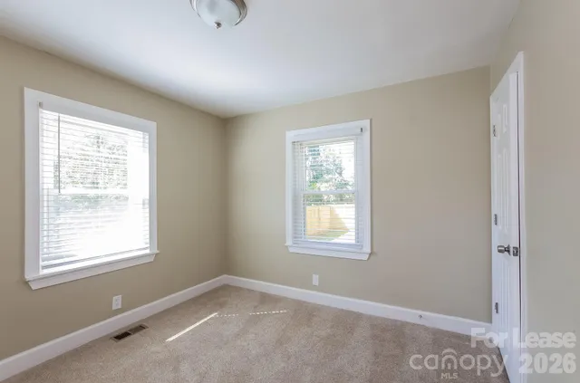 $1,760 | 928 Holland Avenue, Charlotte, NC 28206