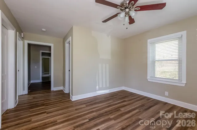 $1,760 | 928 Holland Avenue, Charlotte, NC 28206