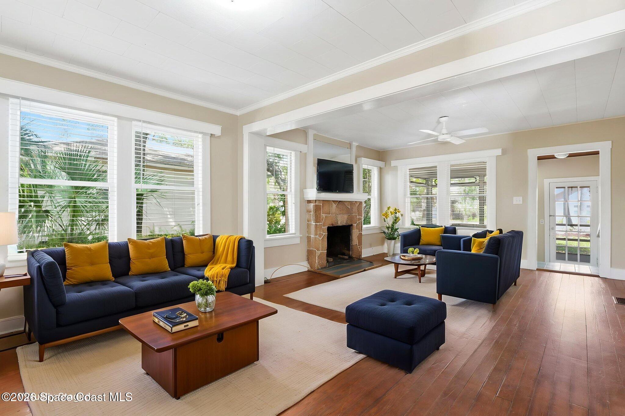 2316 Country Club Road Melbourne, FL 32901 - Photo 12 of 48 12-web-or-mls-Melbourne_Country_Club_Dr_