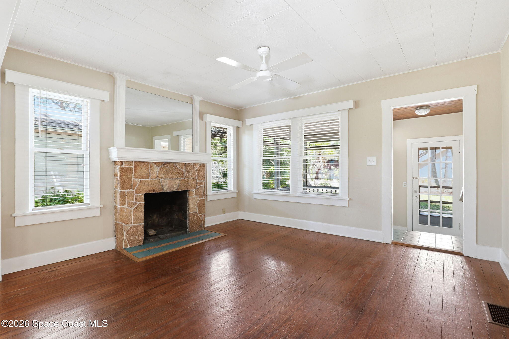2316 Country Club Road Melbourne, FL 32901 - Photo 13 of 48 13-web-or-mls-Melbourne_Country_Club_Dr_