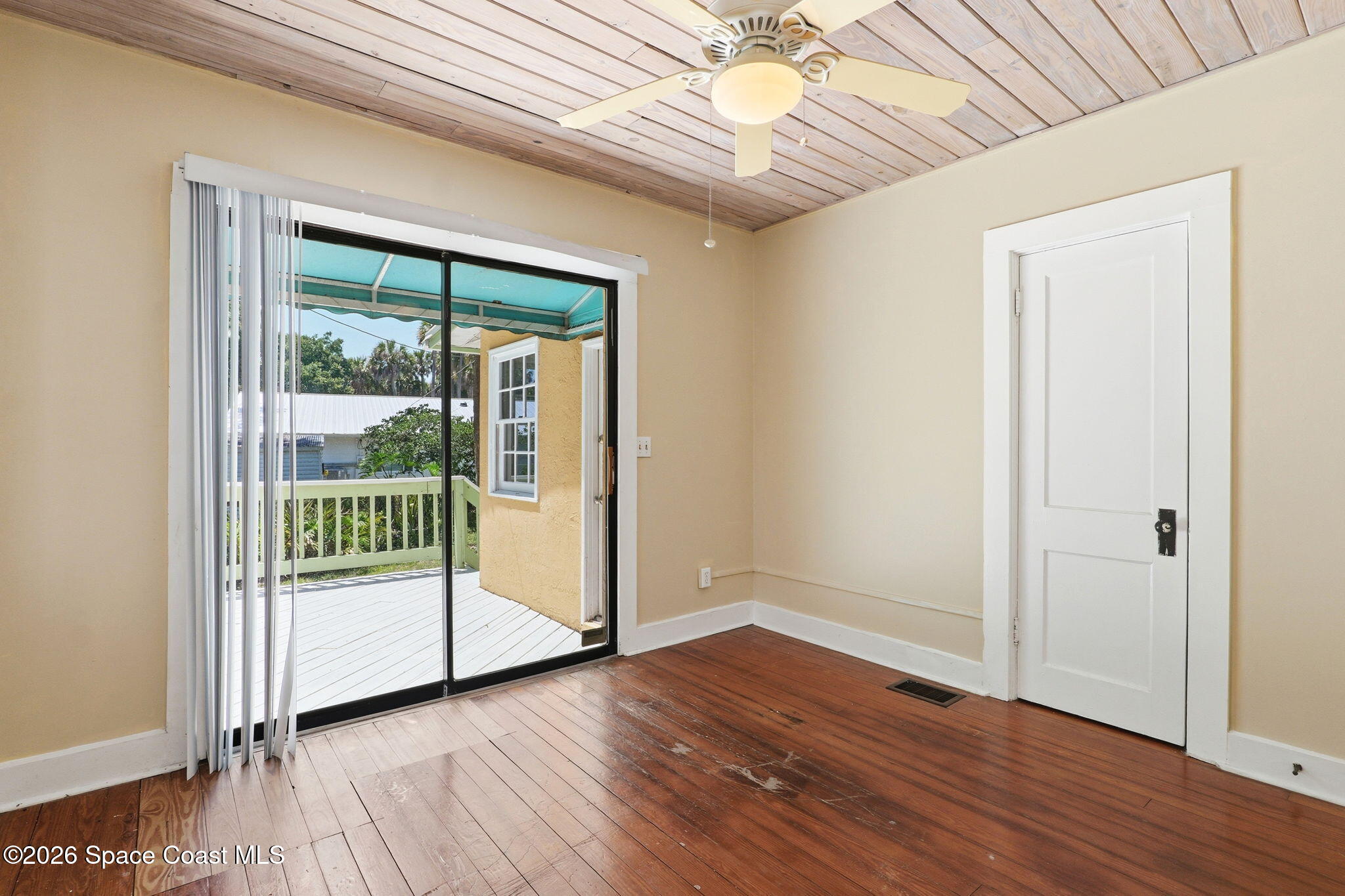 2316 Country Club Road Melbourne, FL 32901 - Photo 22 of 48 22-web-or-mls-Melbourne_Country_Club_Dr_