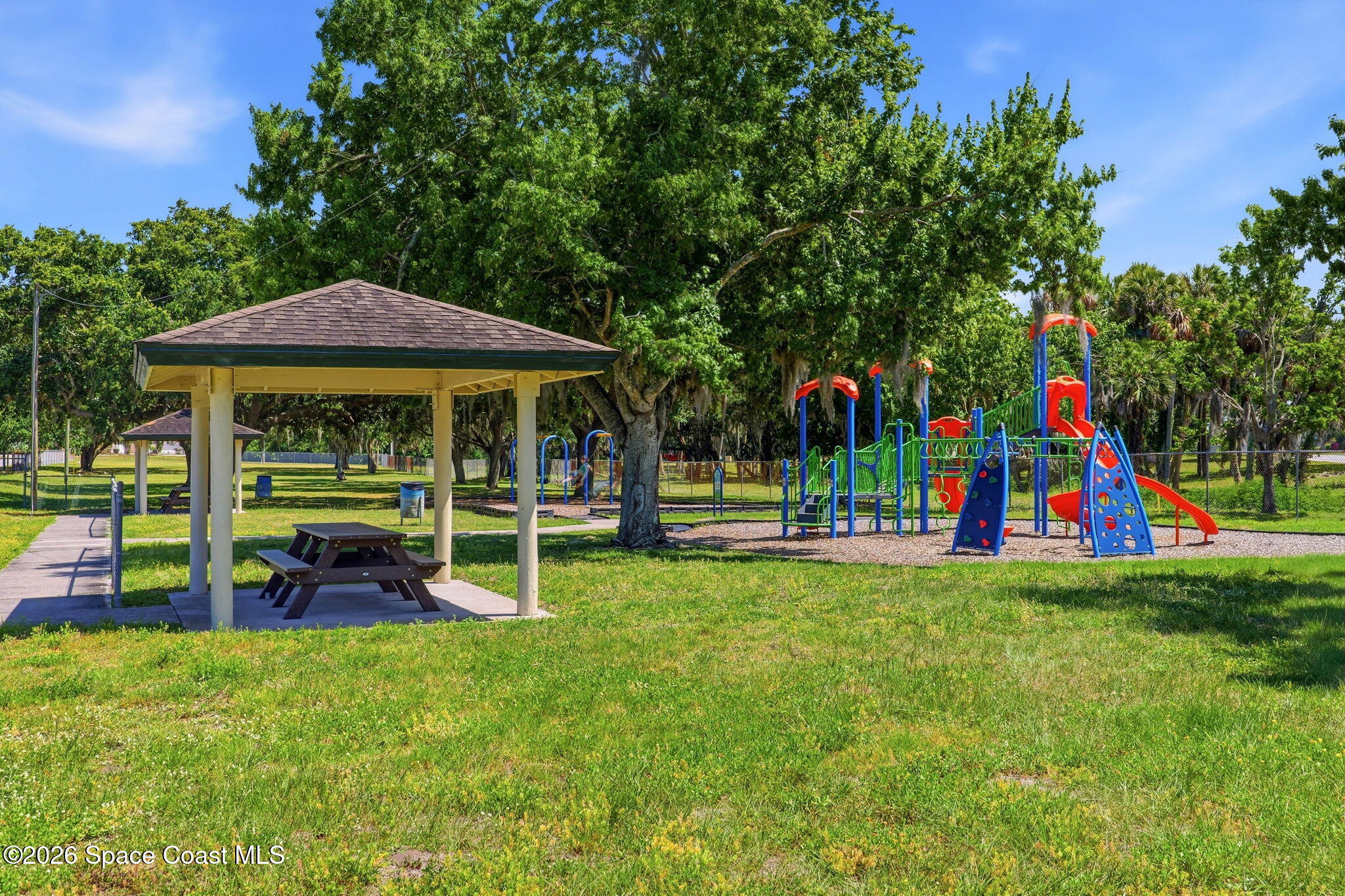 2316 Country Club Road Melbourne, FL 32901 - Photo 48 of 48 48-web-or-mls-Melbourne_Country_Club_Dr_