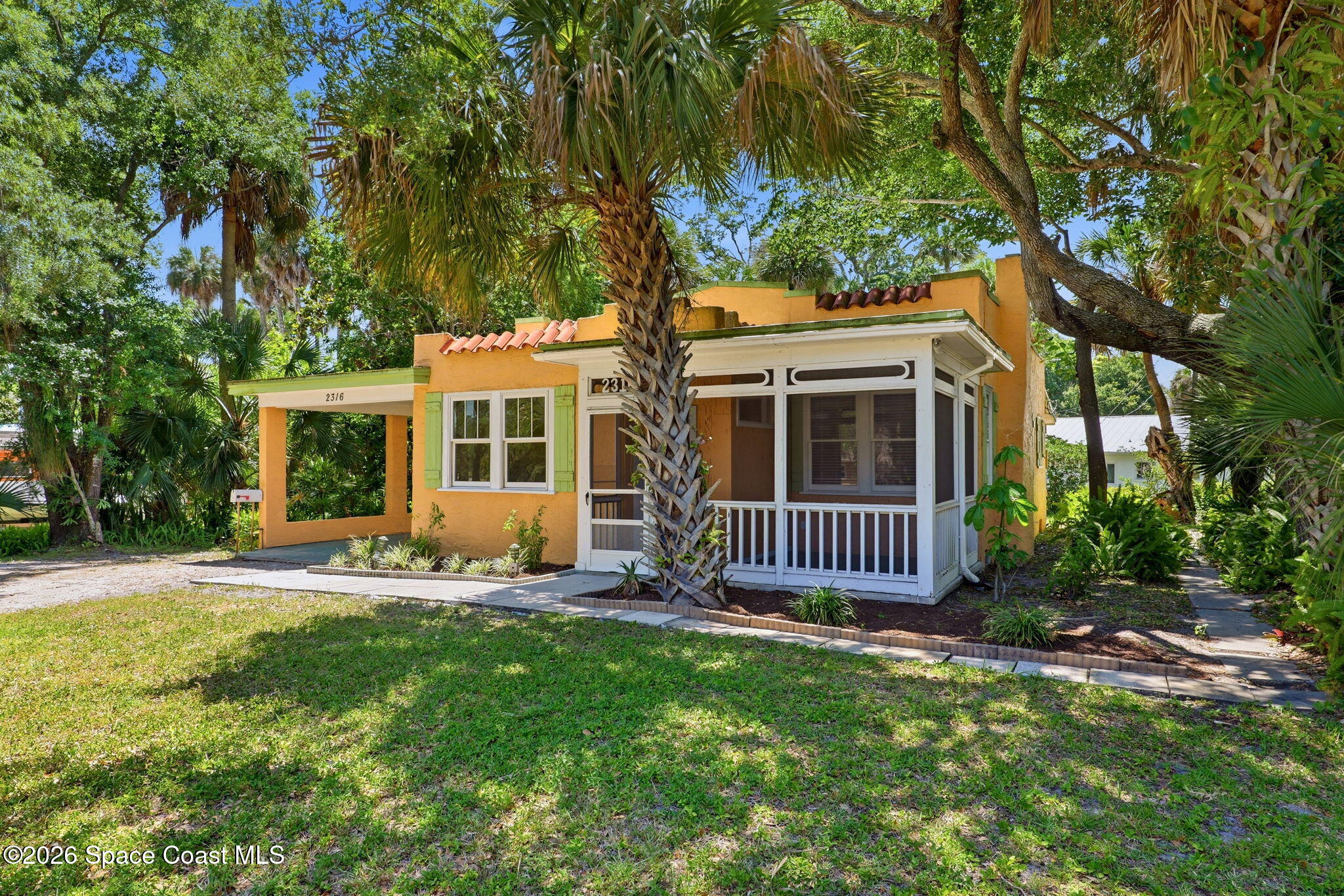 2316 Country Club Road Melbourne, FL 32901 - Photo 5 of 48 5-web-or-mls-Melbourne_Country_Club_Dr_0