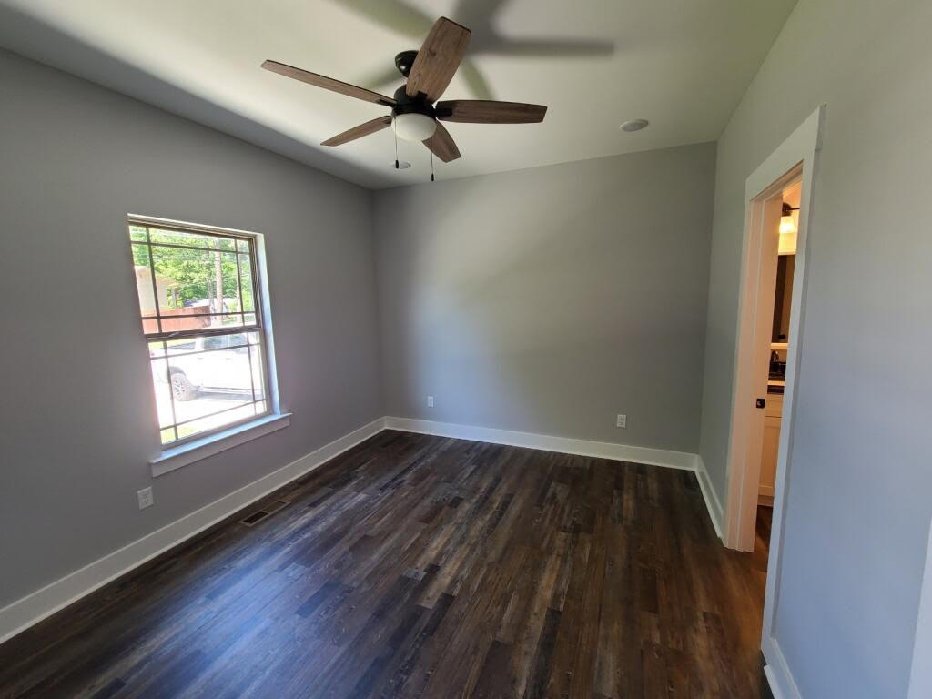 1503 Crabtree Road Hixson, TN 37343 - Photo 7 of 10 1503 Crabtree 6