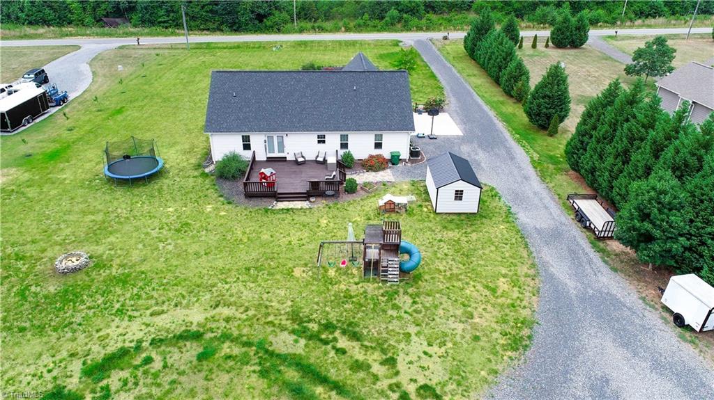 285 Washburn Road Madison, NC 27025 - Photo 6 of 24