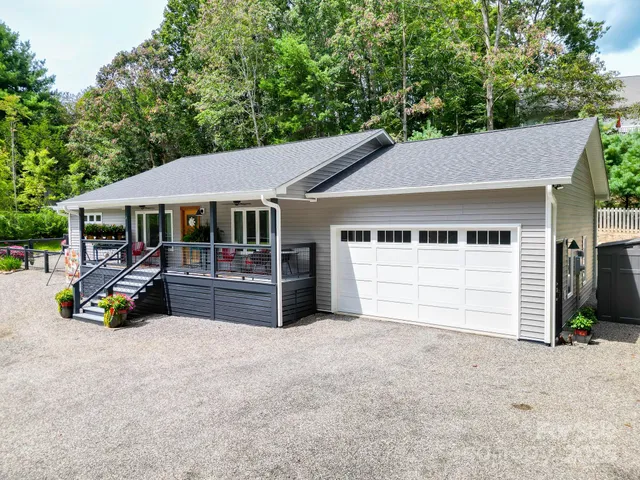 a view of house with a outdoor space