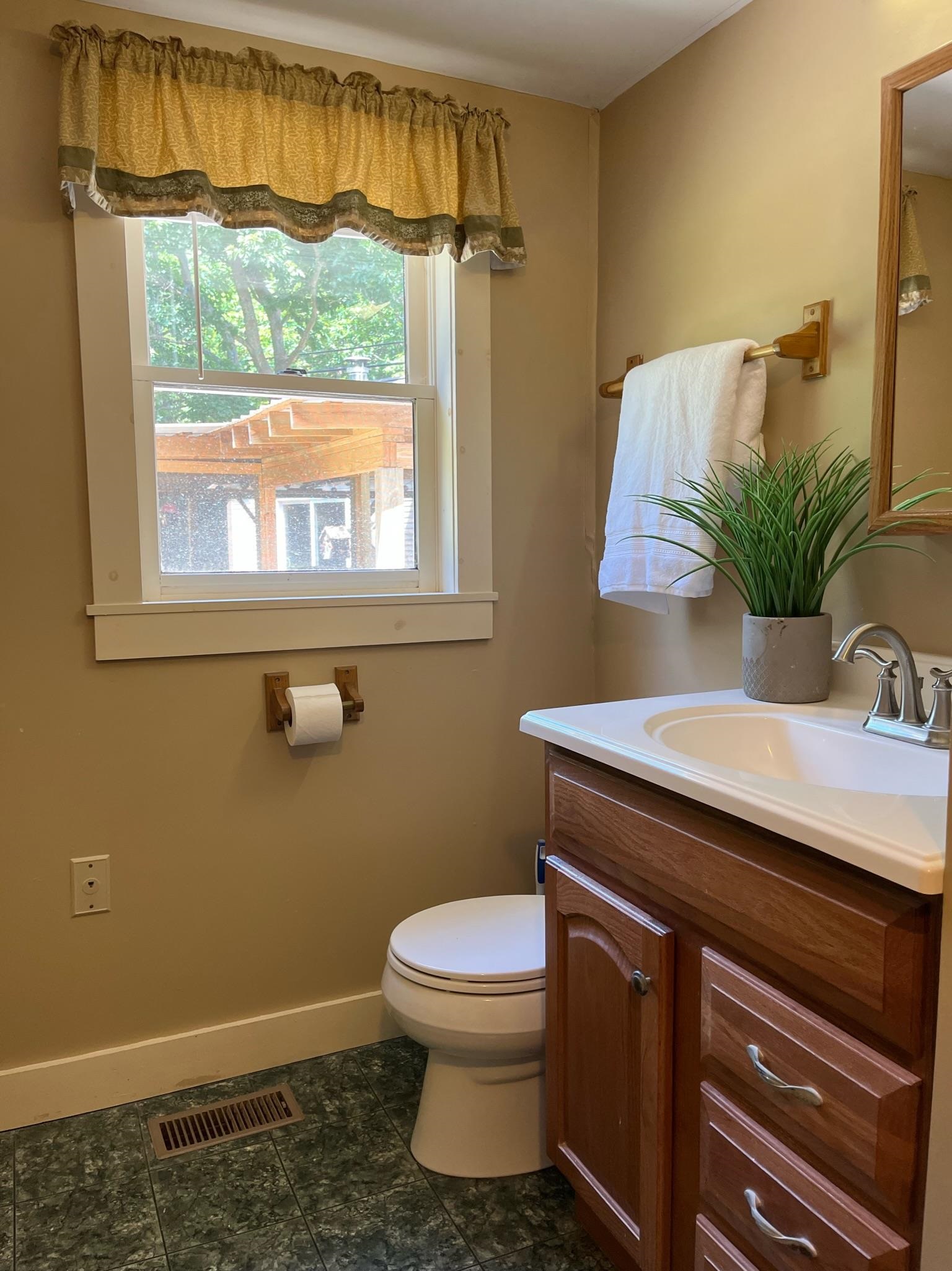 261 Catamount Road Northwood, NH 03261 - Photo 27 of 40