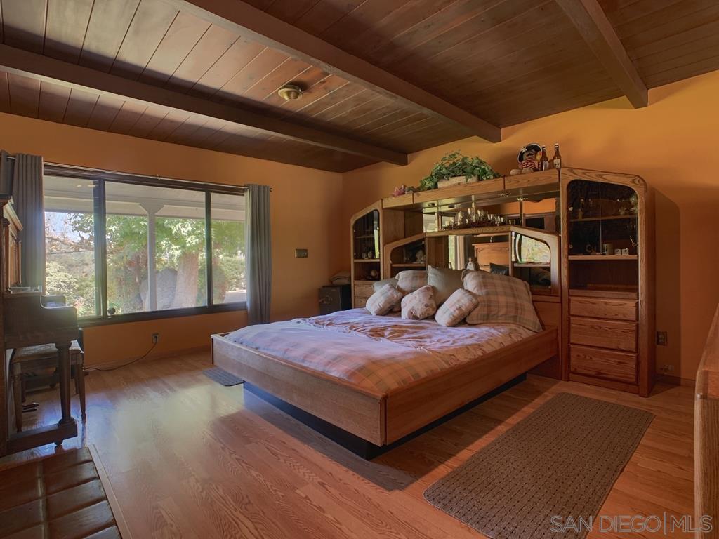 10733 Del Rio Road Spring Valley, CA 91978 - Photo 16 of 25