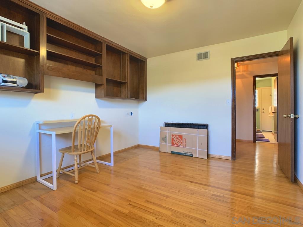 10733 Del Rio Road Spring Valley, CA 91978 - Photo 18 of 25