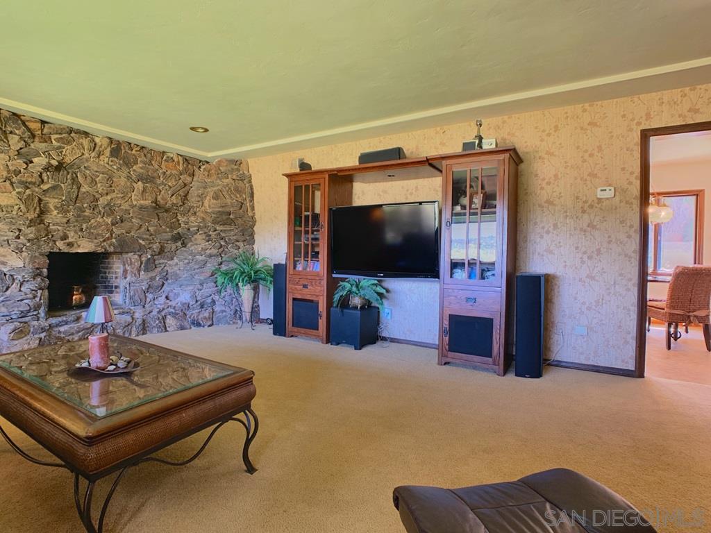 10733 Del Rio Road Spring Valley, CA 91978 - Photo 5 of 25