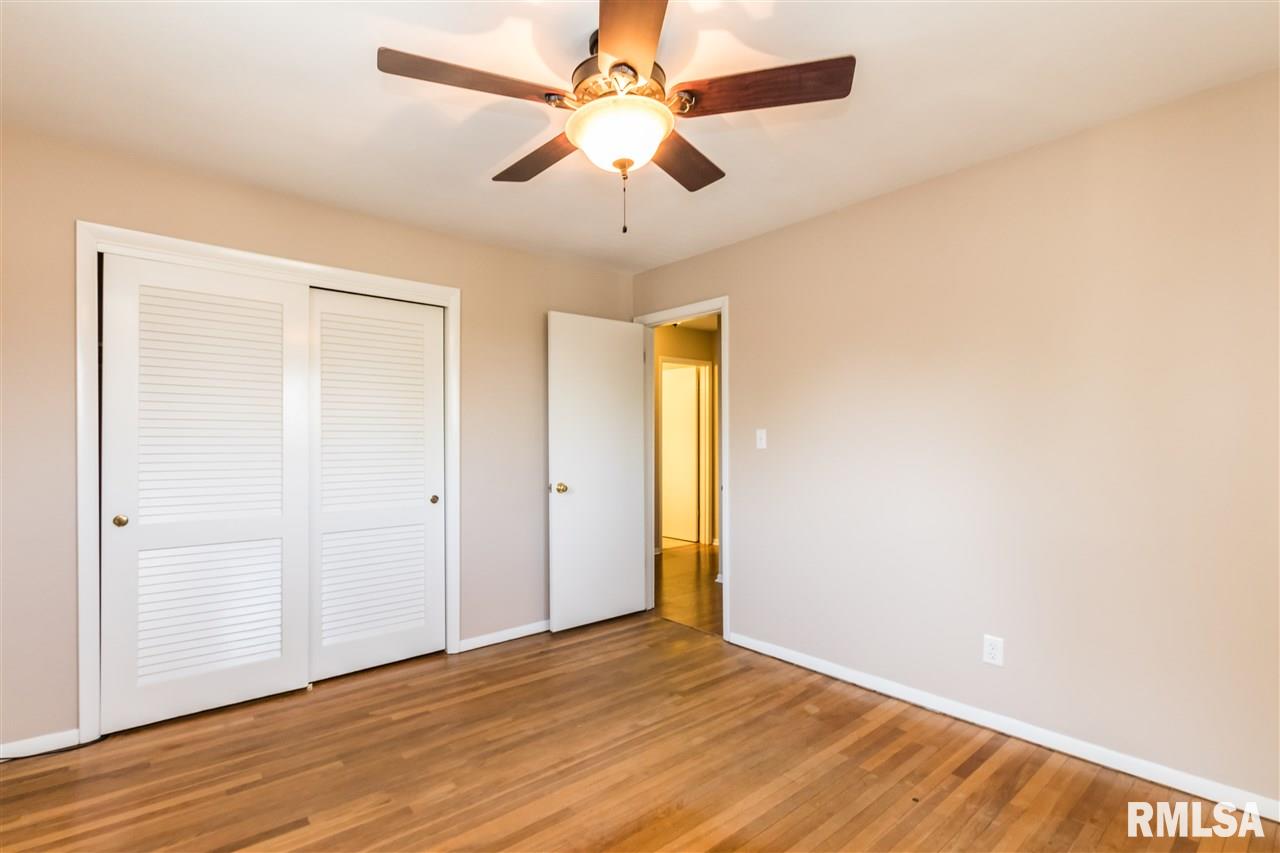 2302 West Overhill Road Peoria, IL 61615 - Photo 20 of 33 Gallery Image 20