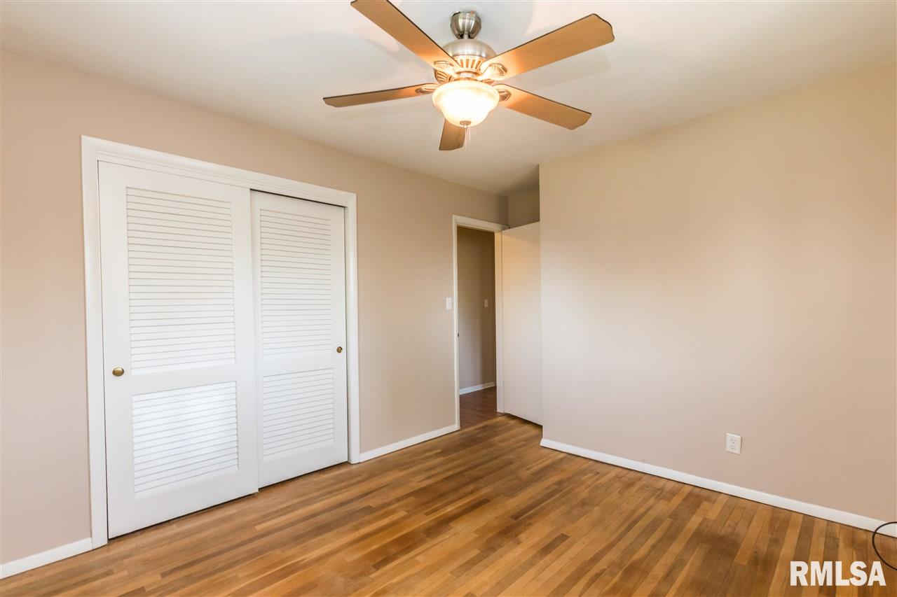 2302 West Overhill Road Peoria, IL 61615 - Photo 23 of 33 Gallery Image 23
