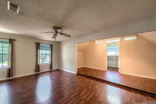 $435,000 | 3035 Laura Lee Way, San Antonio, TX 78223