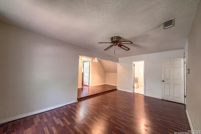 $435,000 | 3035 Laura Lee Way, San Antonio, TX 78223