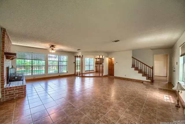 $435,000 | 3035 Laura Lee Way, San Antonio, TX 78223