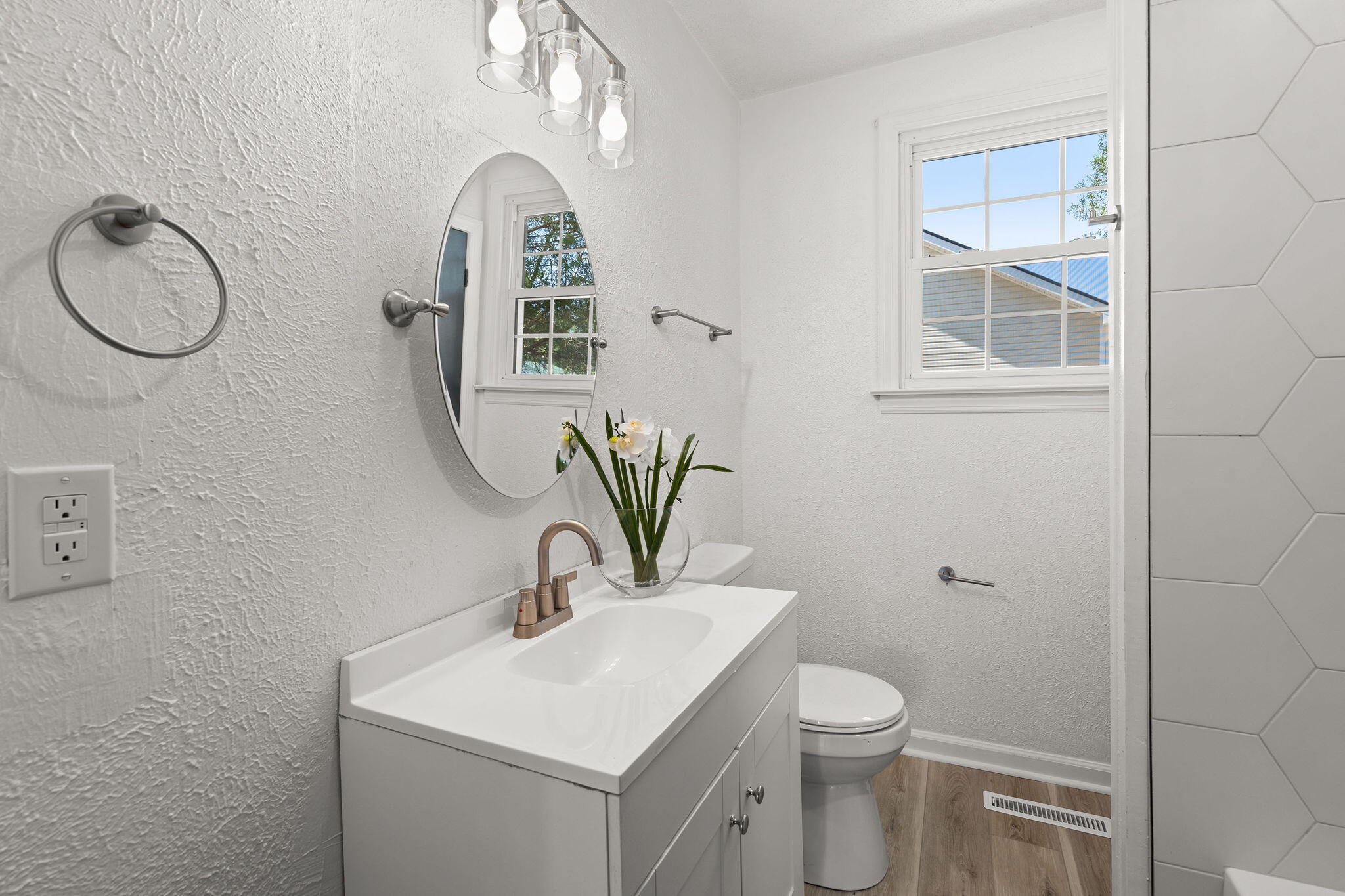 110 Warren Street Moncks Corner, SC 29461 - Photo 6 of 25 22