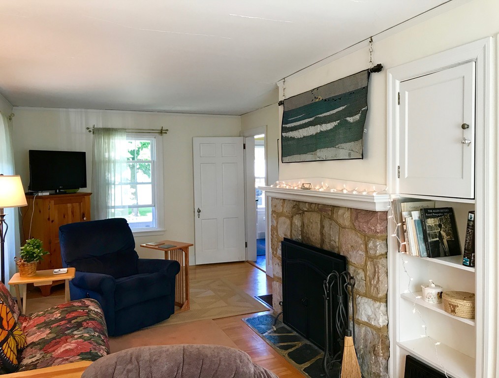 2 Dunnell Road Greenfield, MA 01301 - Photo 11 of 20 Gallery Image 11