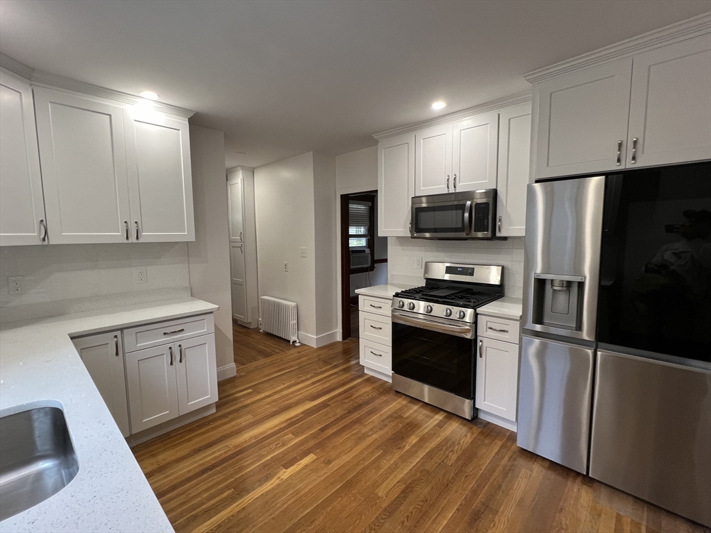 35 Eliot Street Brookline, MA 02467 - Photo 5 of 28