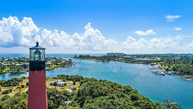 $3,000 | 2020 20th Court, Jupiter, FL 33477