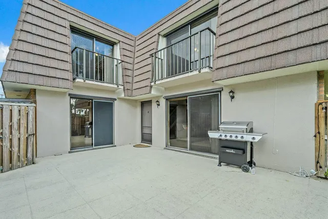 $3,000 | 2020 20th Court, Jupiter, FL 33477