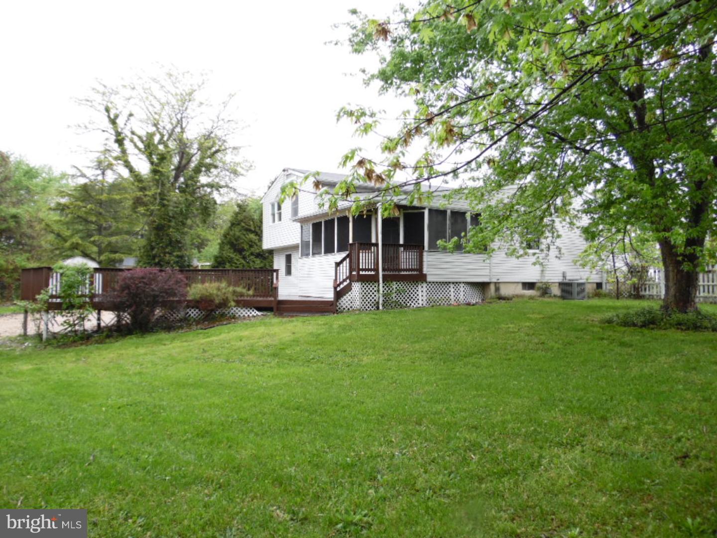 101 Hartford Road Sewell, NJ 08080 - Photo 3 of 24